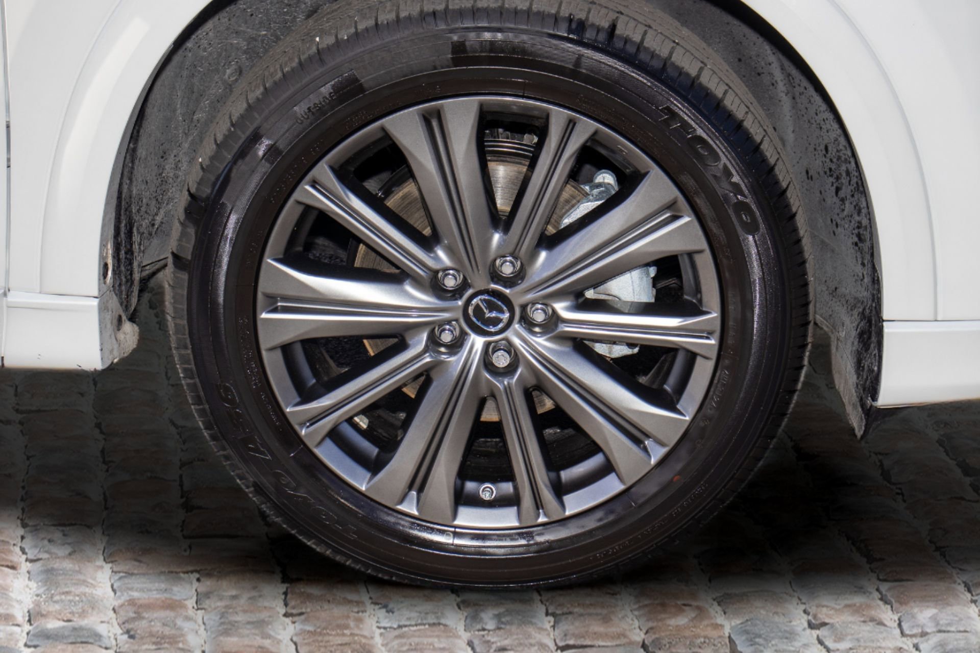 Used 2025 MAZDA CX-5 Signature image 44