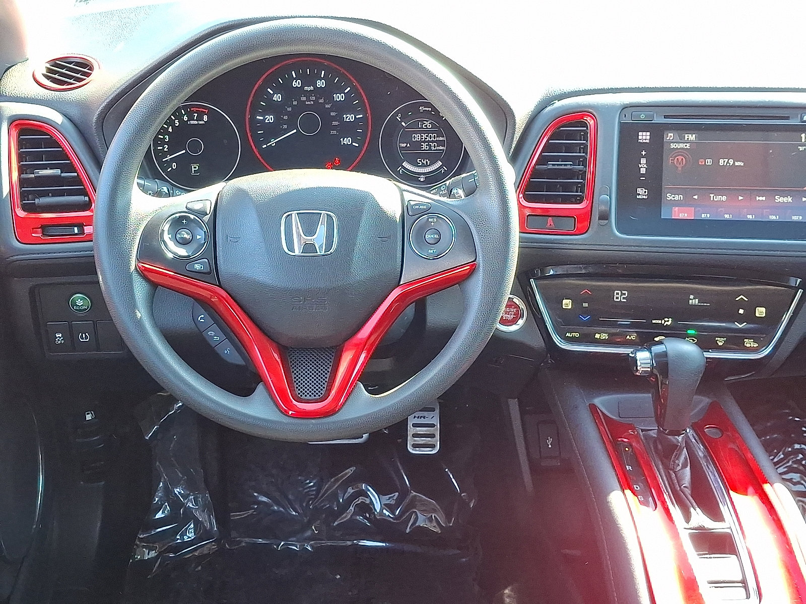 Used 2018 Honda HR-V EX image 11