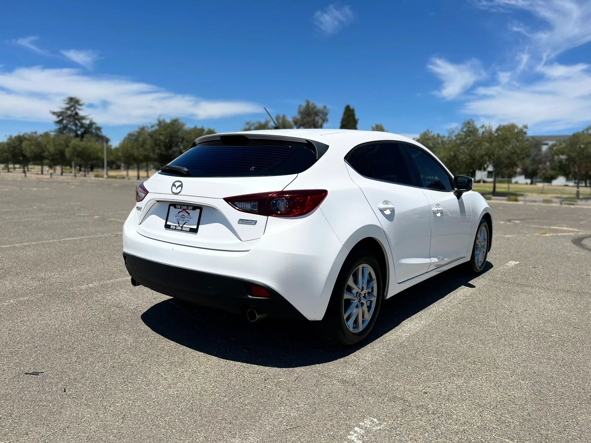 Used 2014 MAZDA MAZDA3 i Touring FWD image 6