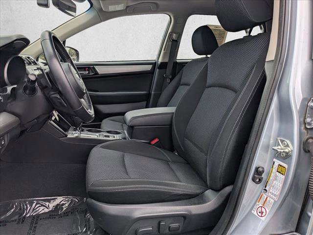 Used 2019 Subaru Outback 2.5i Premium w/ Popular Package #2 AWD/4WD image 17