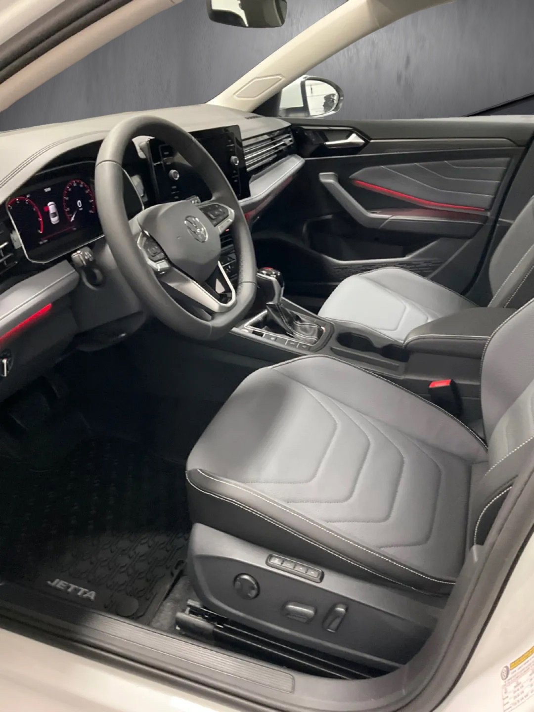 New 2026 Volkswagen Jetta SEL image 3