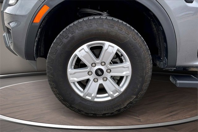 Used 2024 Ford Ranger XL image 9