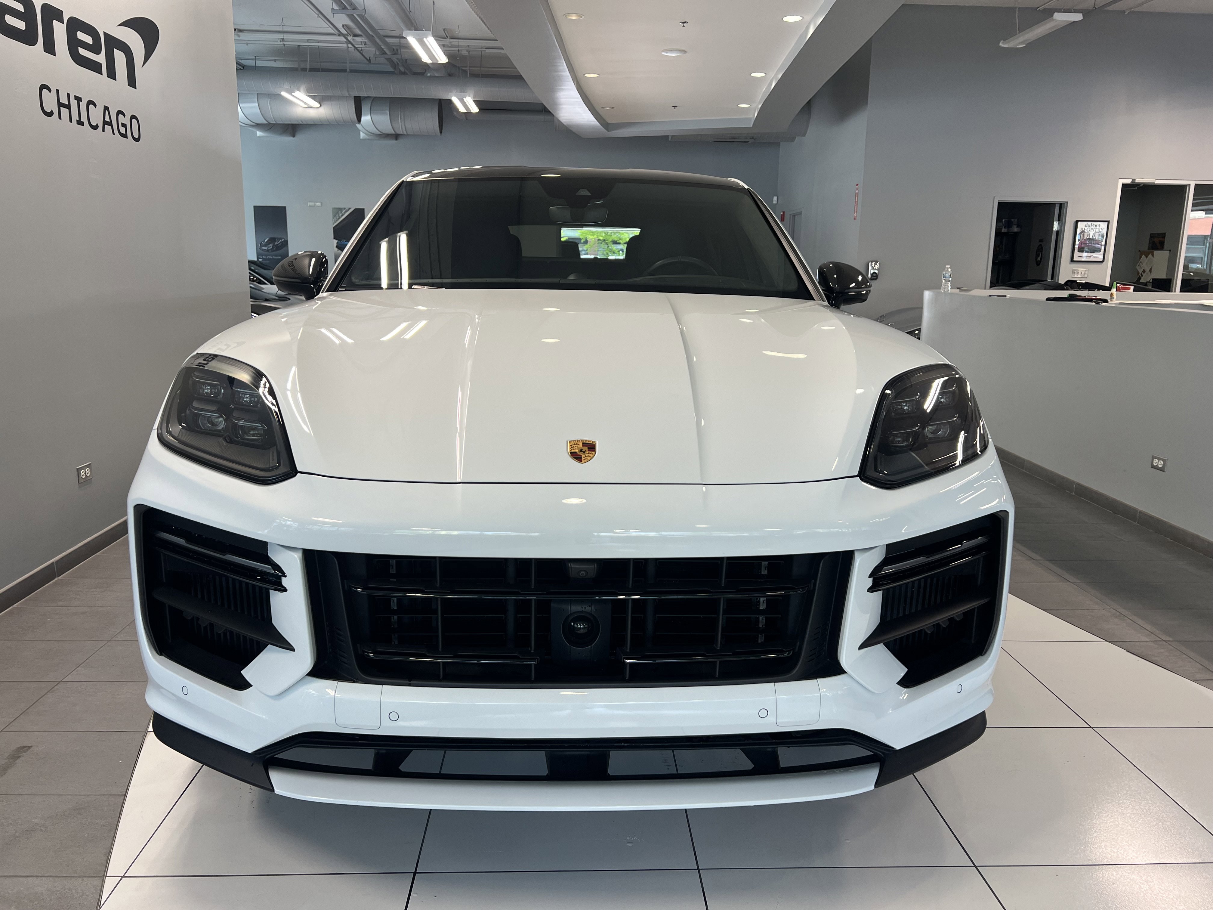 Used 2024 Porsche Cayenne Turbo GT AWD/4WD image 13