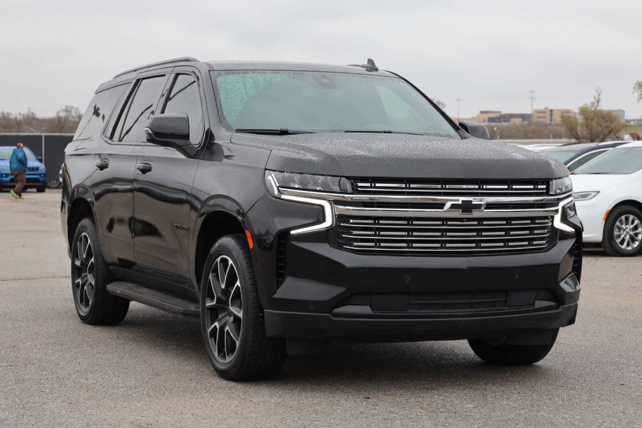 Used 2022 Chevrolet Tahoe RST w/ Luxury Package image 4