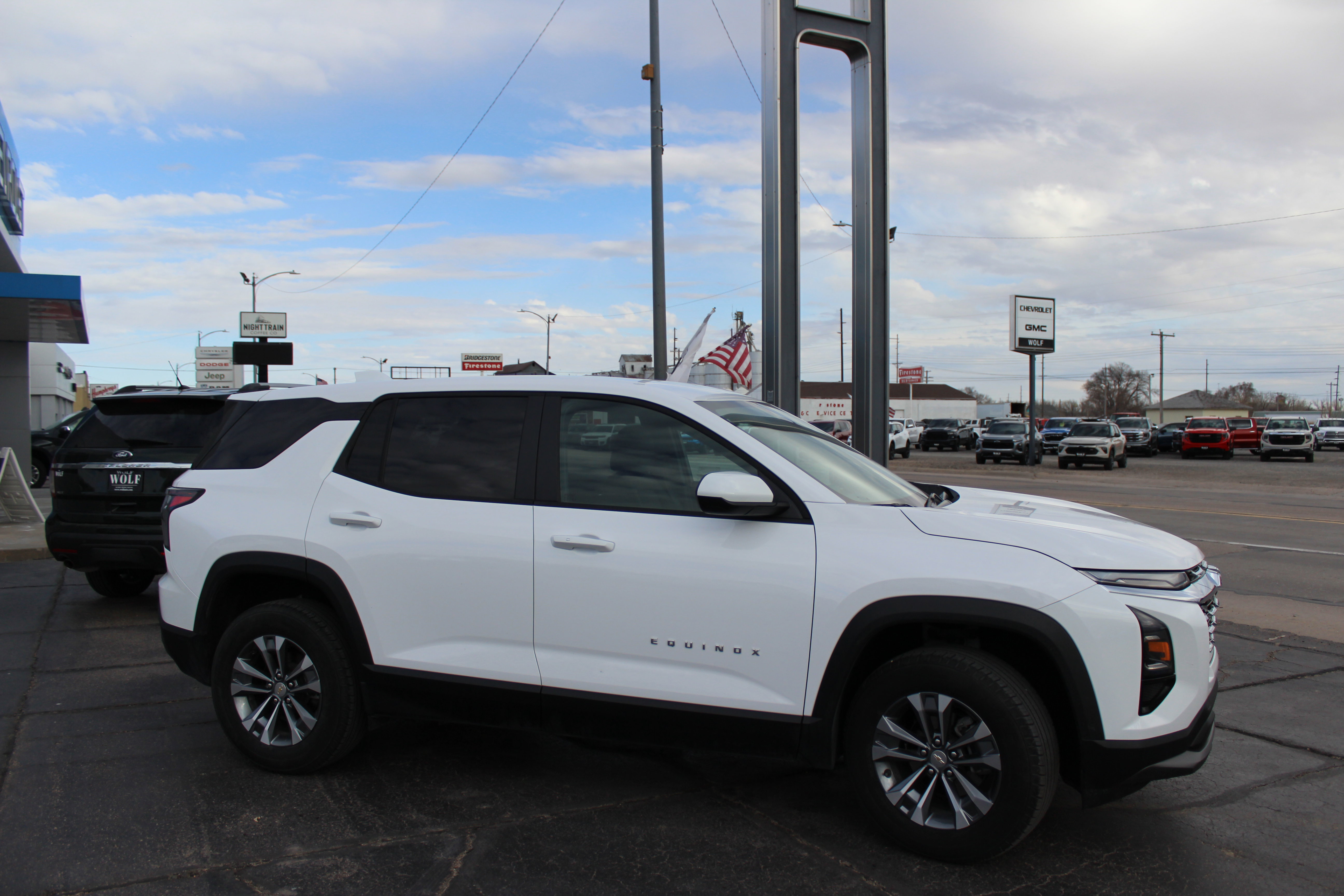 Used 2025 Chevrolet Equinox LT image 5