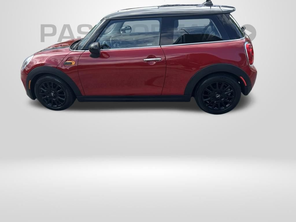 Used 2015 MINI Cooper 2-Door Hardtop FWD image 2