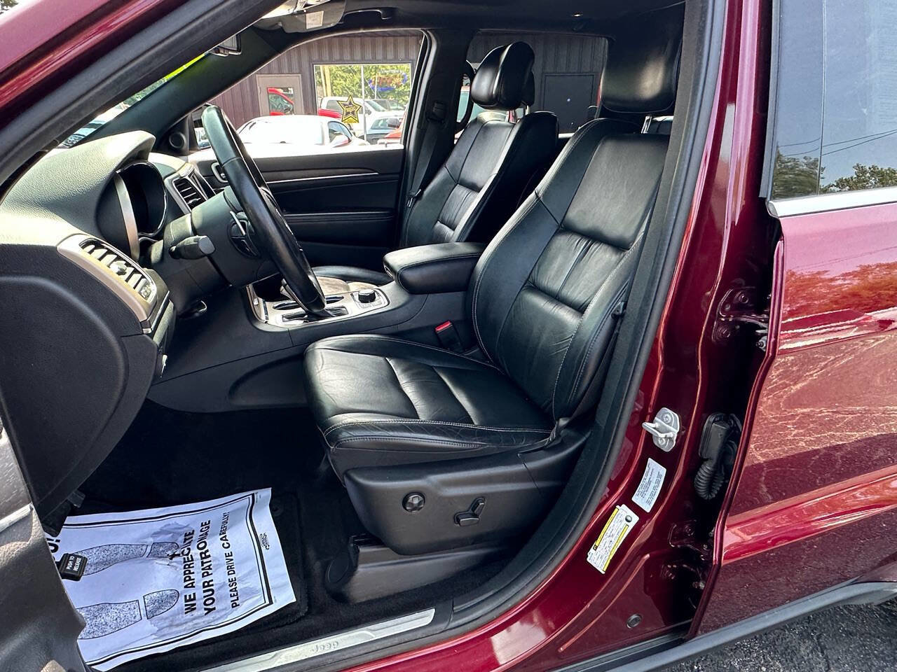 Used 2016 Jeep Grand Cherokee Limited image 10