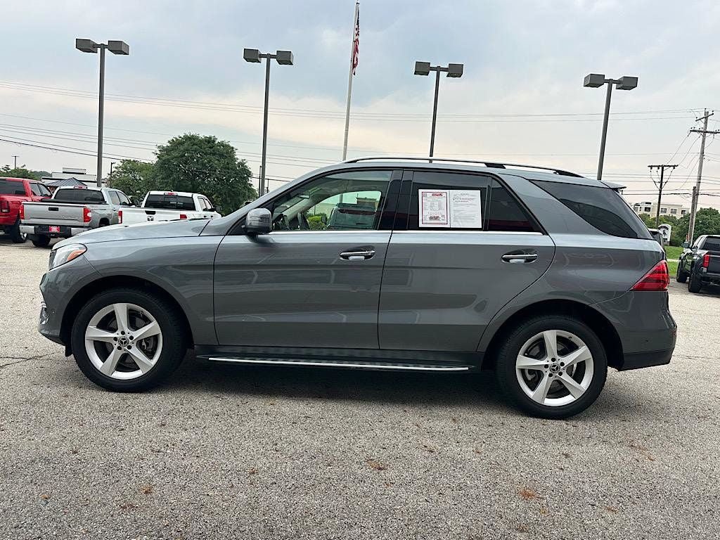 Used 2018 Mercedes-Benz GLE 350 4MATIC image 2