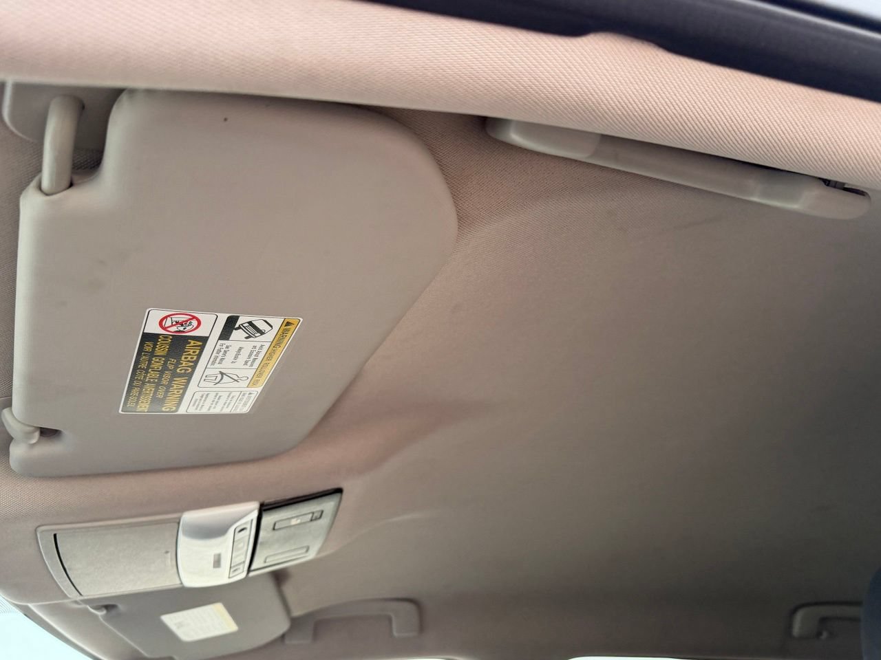 Certified 2025 Nissan Rogue SV FWD image 28