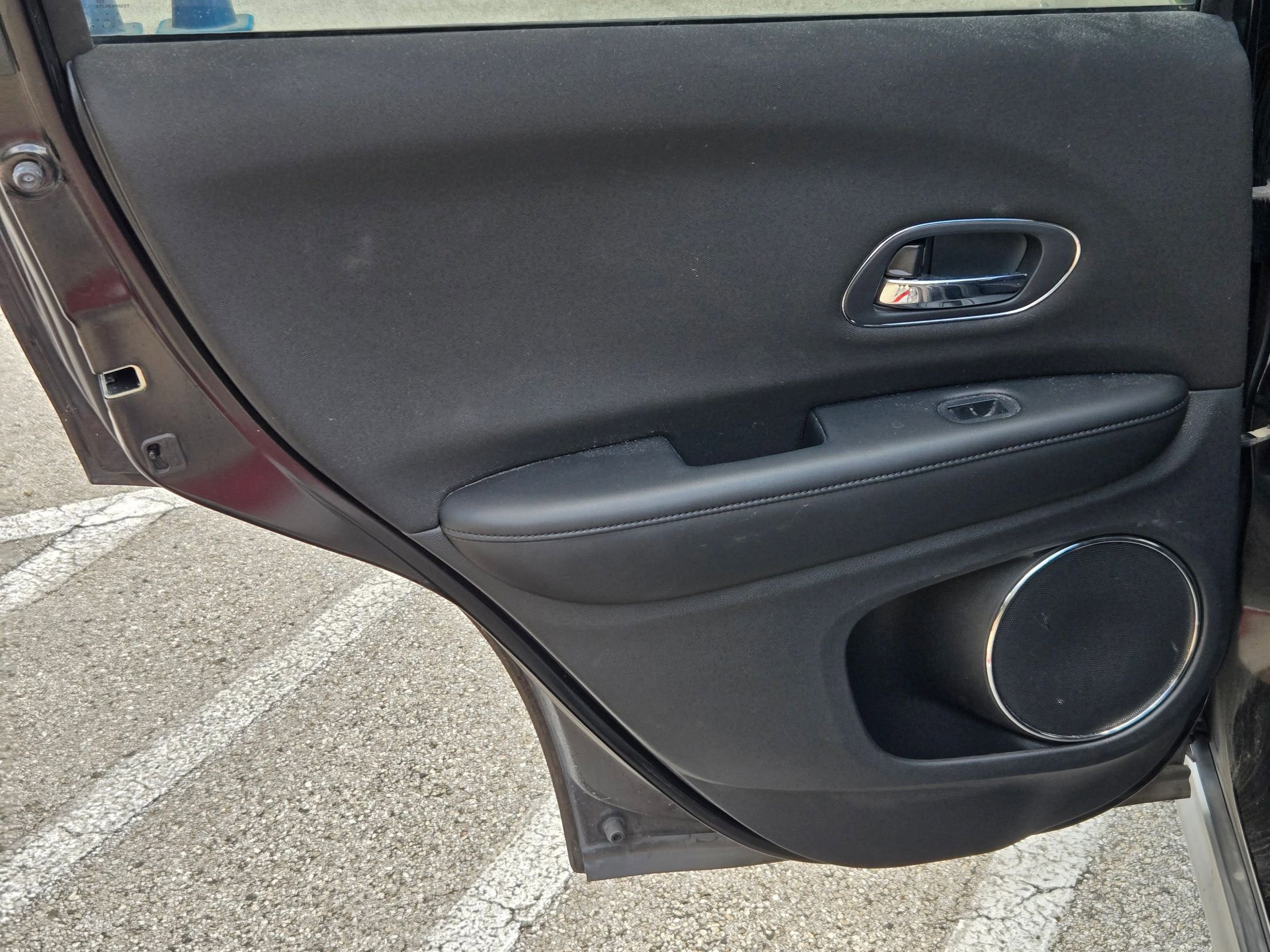Used 2017 Honda HR-V EX image 15