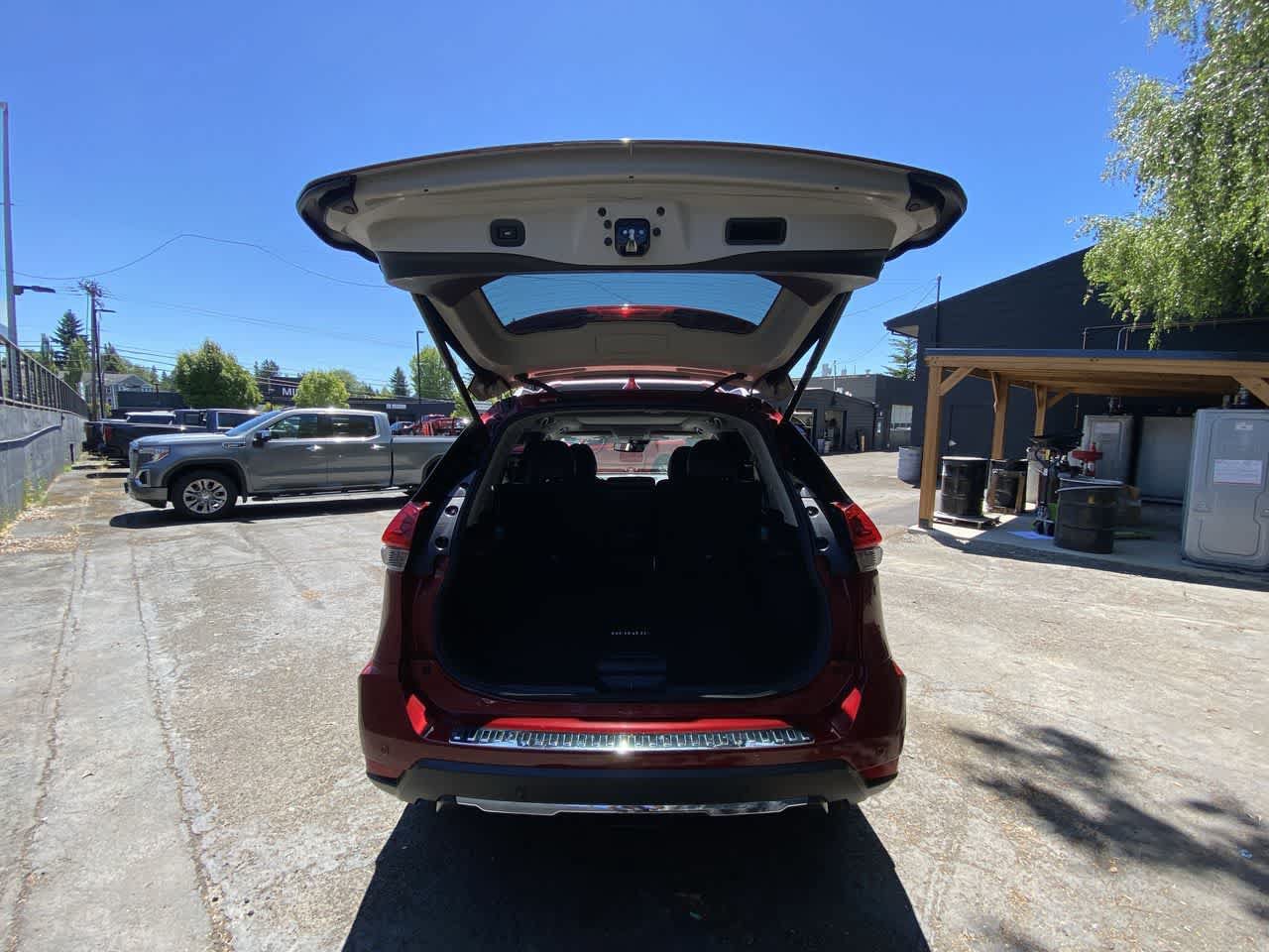 Used 2019 Nissan Rogue SL w/ Premium Package AWD/4WD image 30