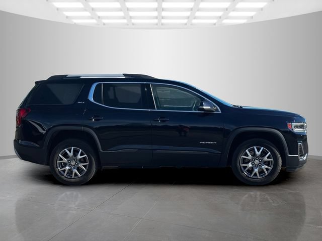 Used 2022 GMC Acadia SLT w/ LPO, Floor Liner Package AWD/4WD image 8