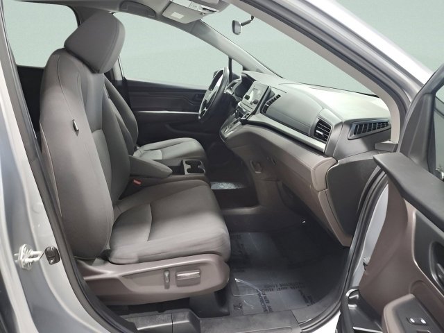 Used 2019 Honda Odyssey LX image 13