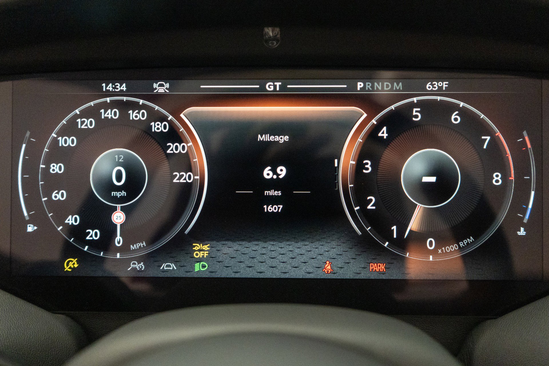 Used 2024 Aston Martin DB12 Volante -Carbon Fiber Bucket S image 22