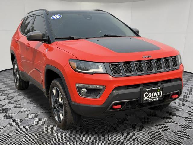 Used 2018 Jeep Compass Trailhawk w/ Leather Interior Group AWD/4WD image 5