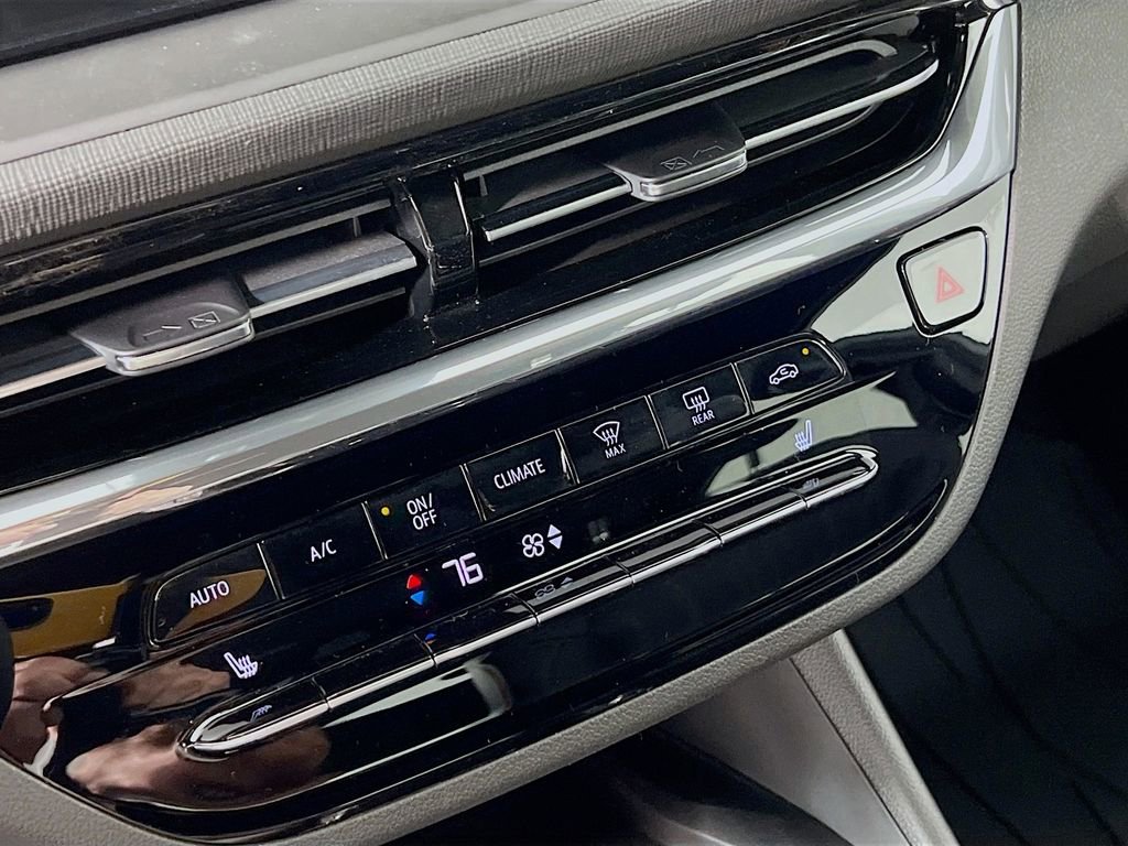 New 2025 Buick Envista Avenir image 12