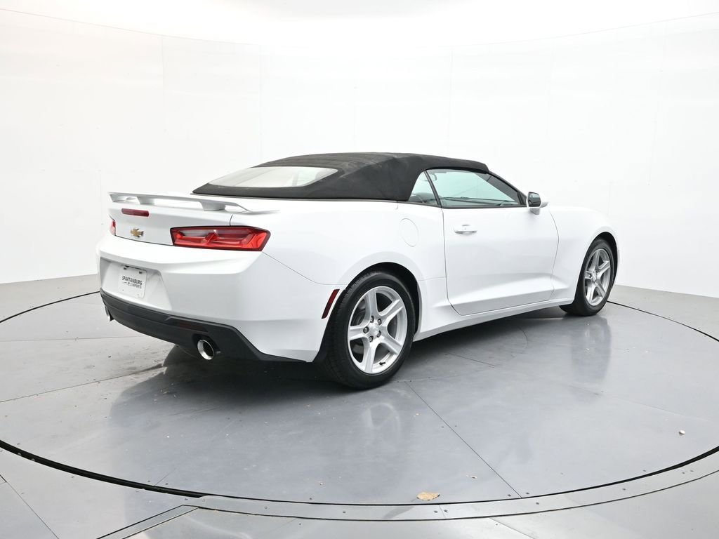 Used 2017 Chevrolet Camaro LT image 7