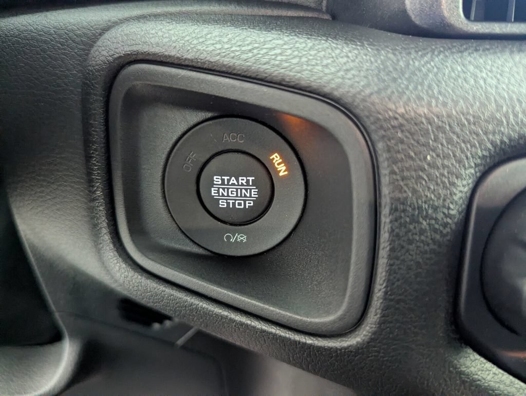 New 2026 Jeep Gladiator Sport AWD/4WD image 26