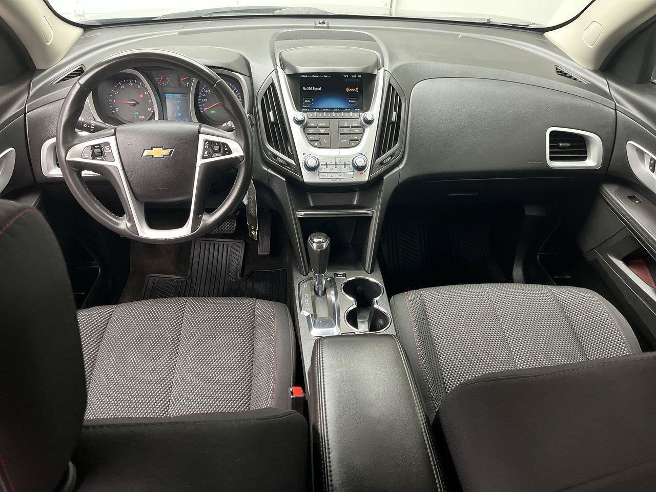 Used 2017 Chevrolet Equinox LT w/ Convenience Package AWD/4WD image 4