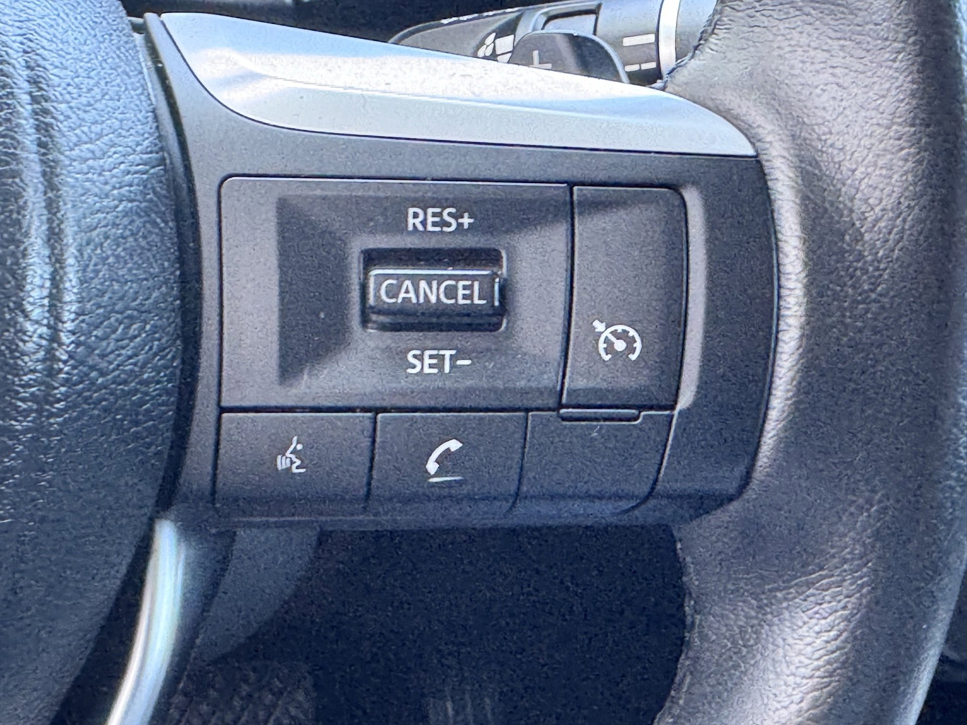 Used 2024 INFINITI QX60 Pure image 28