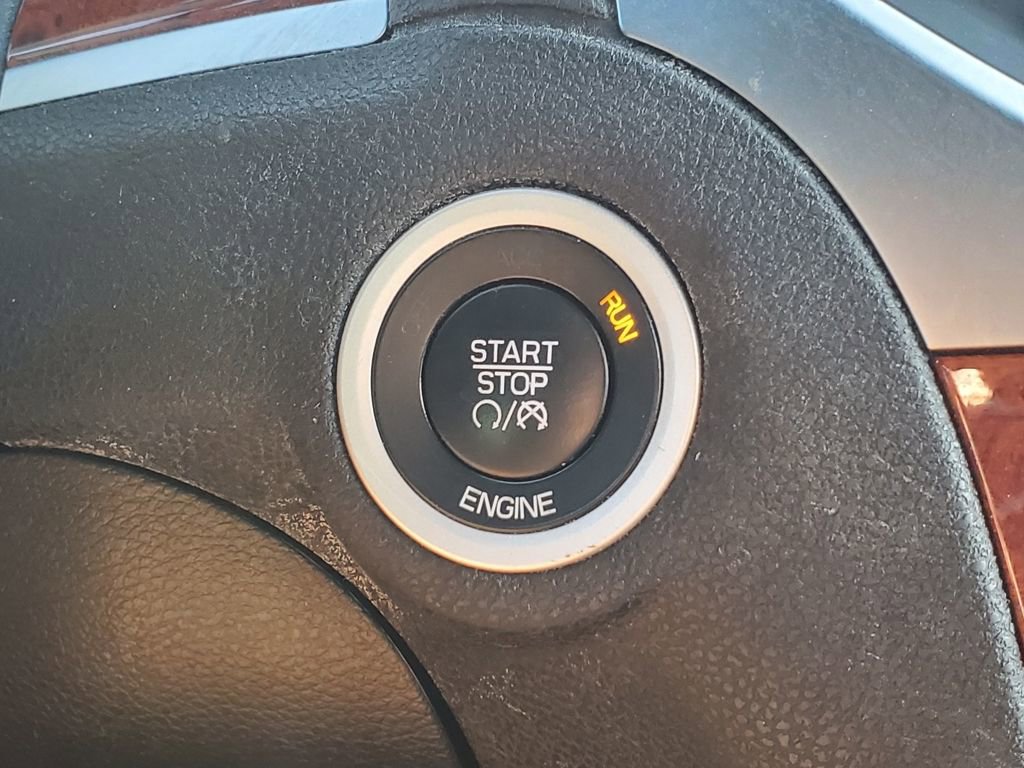 Used 2014 Chrysler 300 w/ Driver Convenience Group image 25