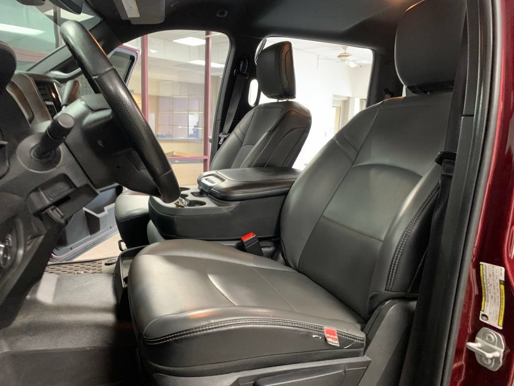 Used 2021 RAM 3500 Tradesman w/ Chrome Appearance Group AWD/4WD image 8