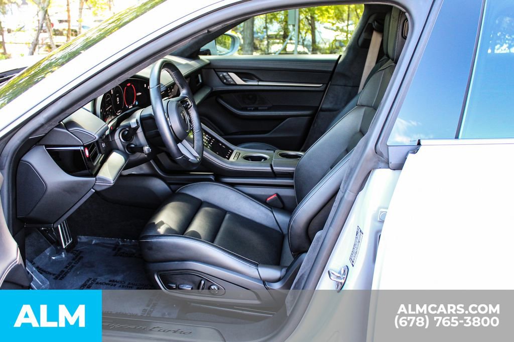 Used 2025 Porsche Taycan Turbo w/ Premium Package image 17