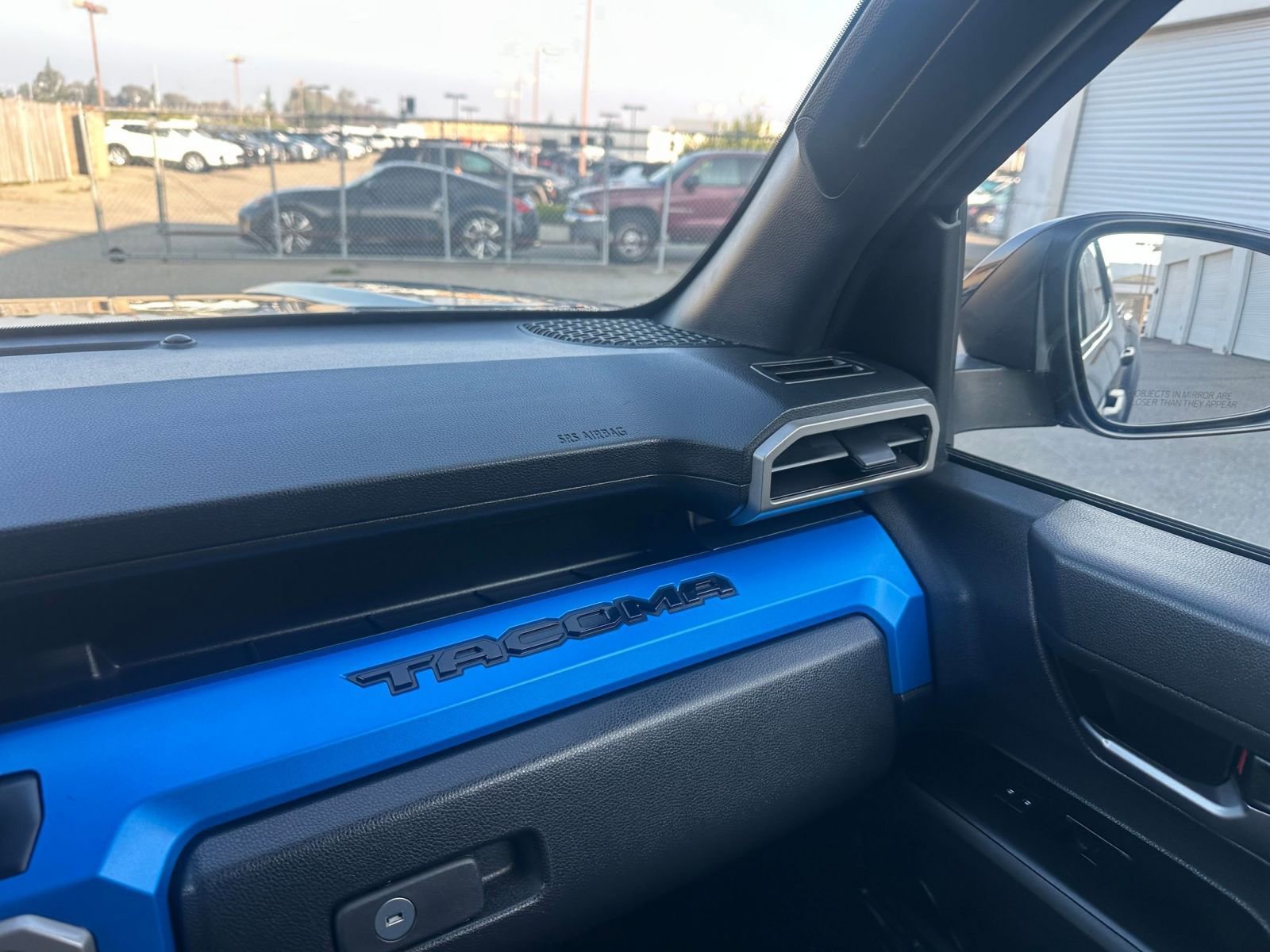 Used 2025 Toyota Tacoma TRD Off-Road image 35