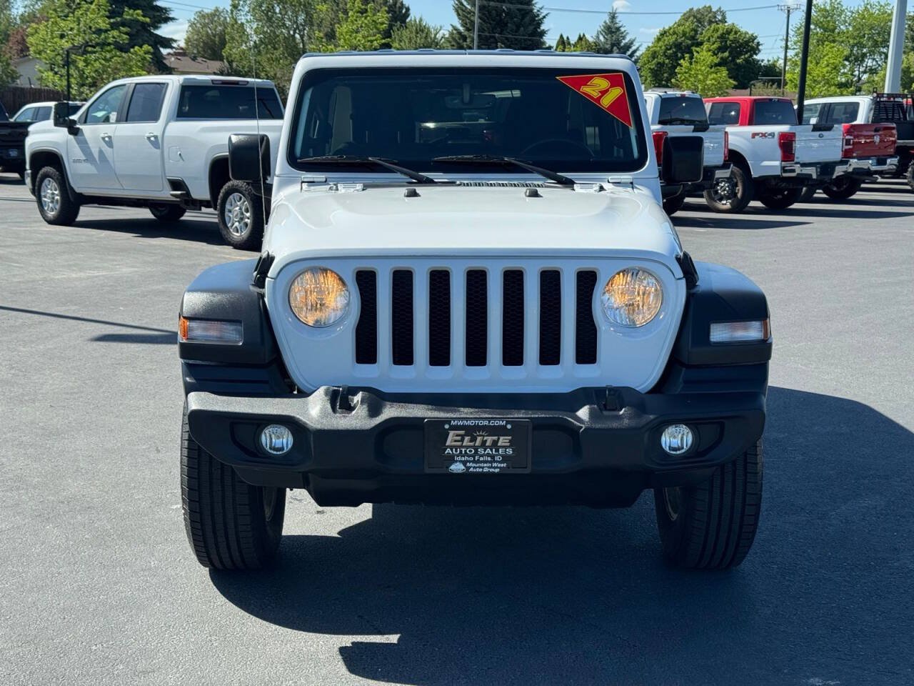 Used 2021 Jeep Wrangler Unlimited Sport w/ Uconnect 4C Nav & Sound Group AWD/4WD image 2