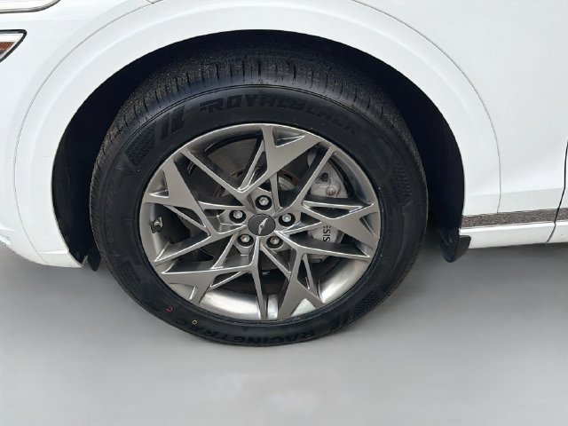Used 2023 Genesis GV70 2.5T w/ Advanced Package AWD/4WD image 32