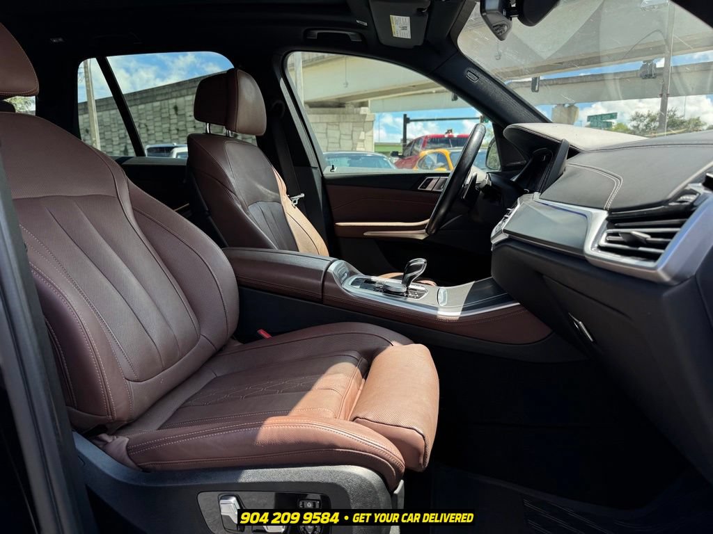Used 2022 BMW X5 M50i AWD/4WD image 29