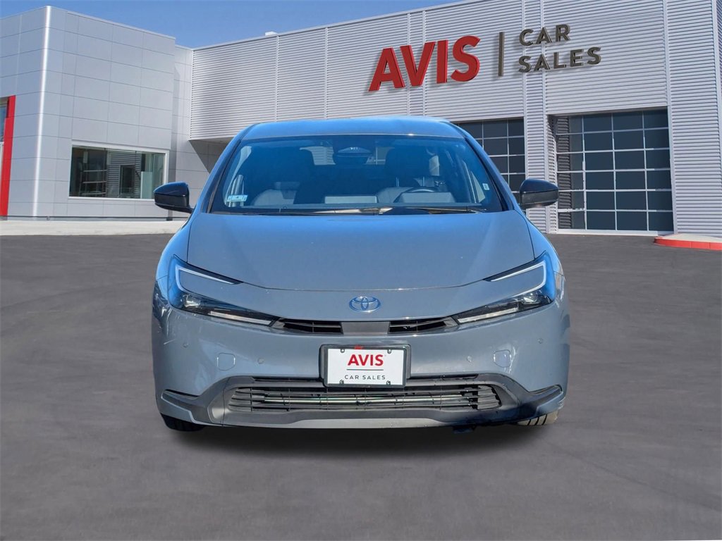 Used 2024 Toyota Prius LE image 10