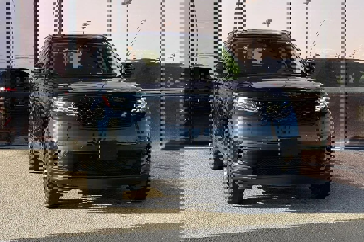 Used 2019 Land Rover Range Rover Velar S image 23