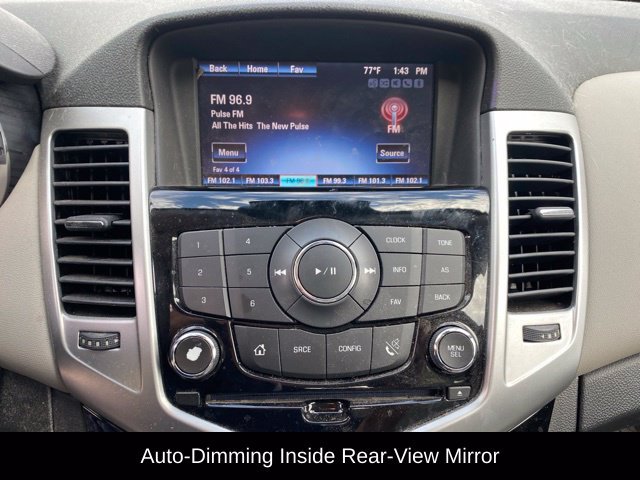 Used 2016 Chevrolet Cruze LT FWD image 22