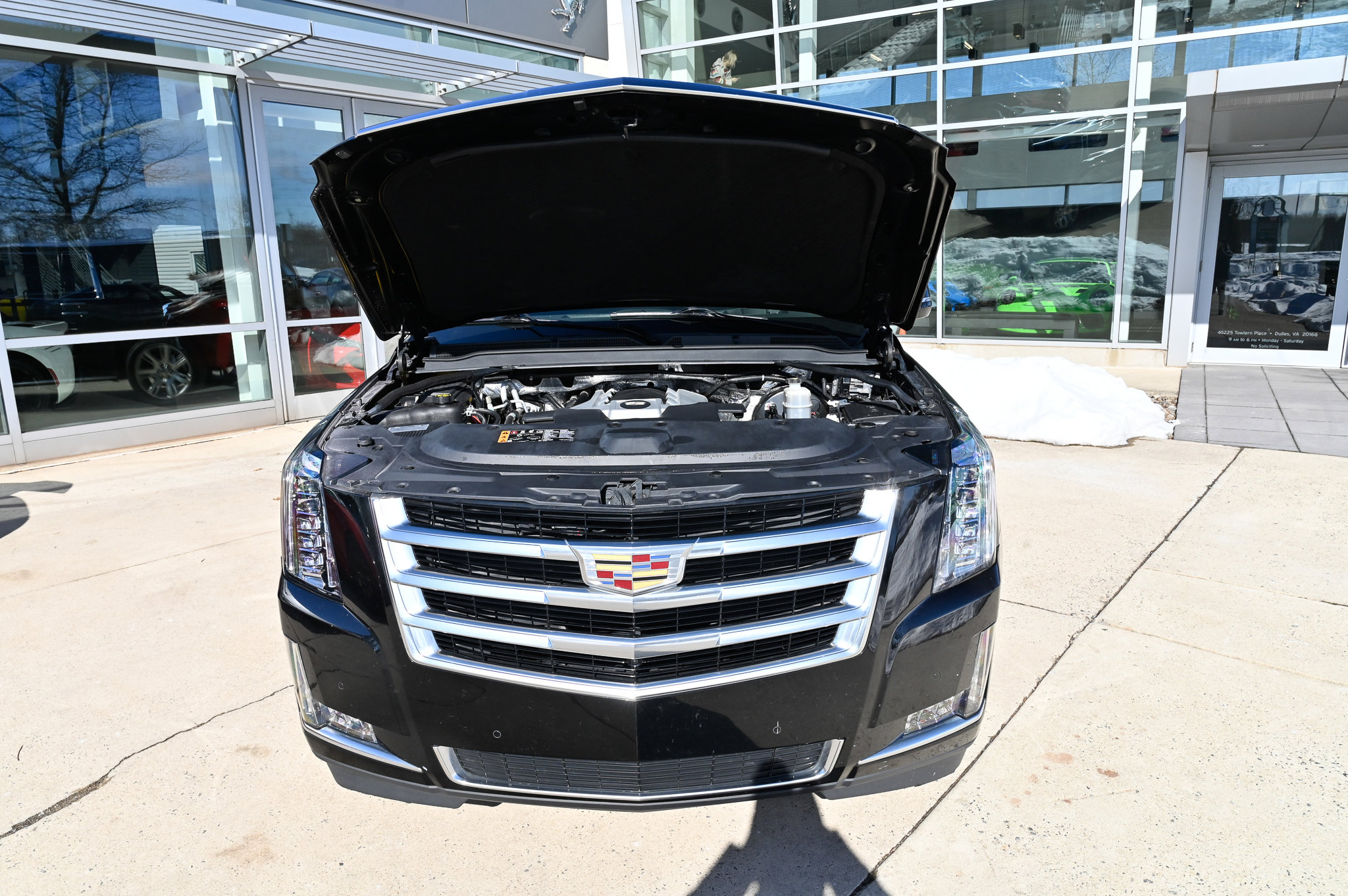 Used 2017 Cadillac Escalade ESV Luxury image 62