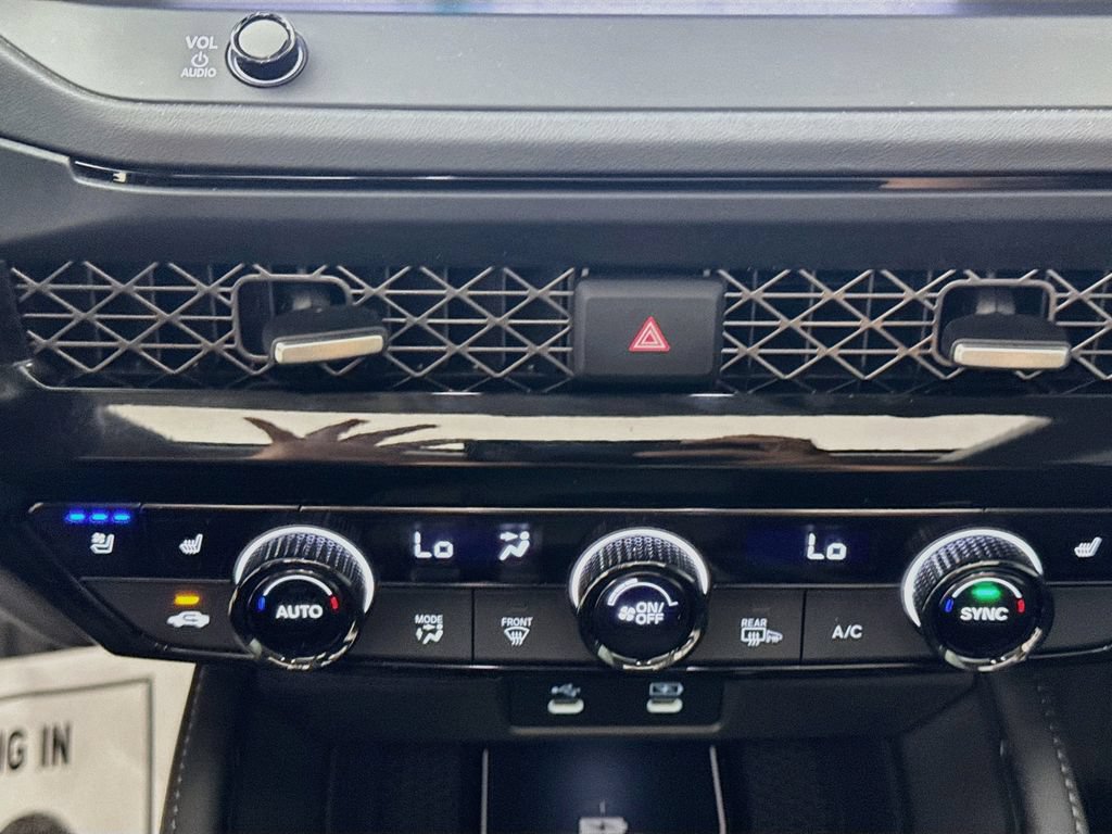 Used 2025 Honda Accord Touring image 21