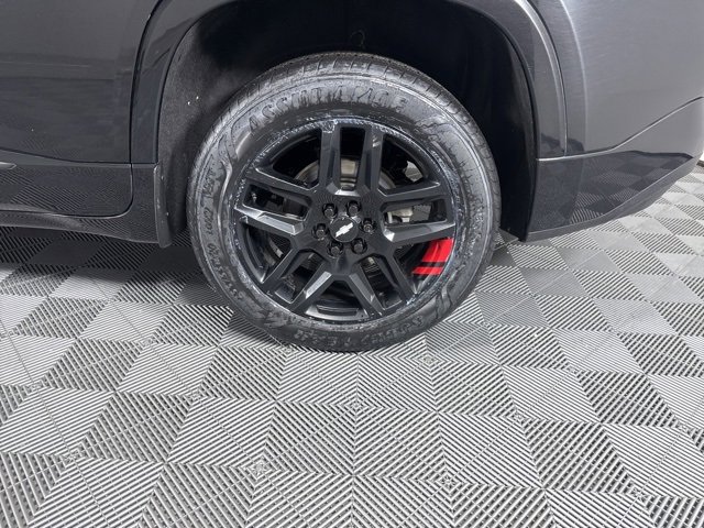 Used 2020 Chevrolet Traverse Premier w/ Redline Edition image 9