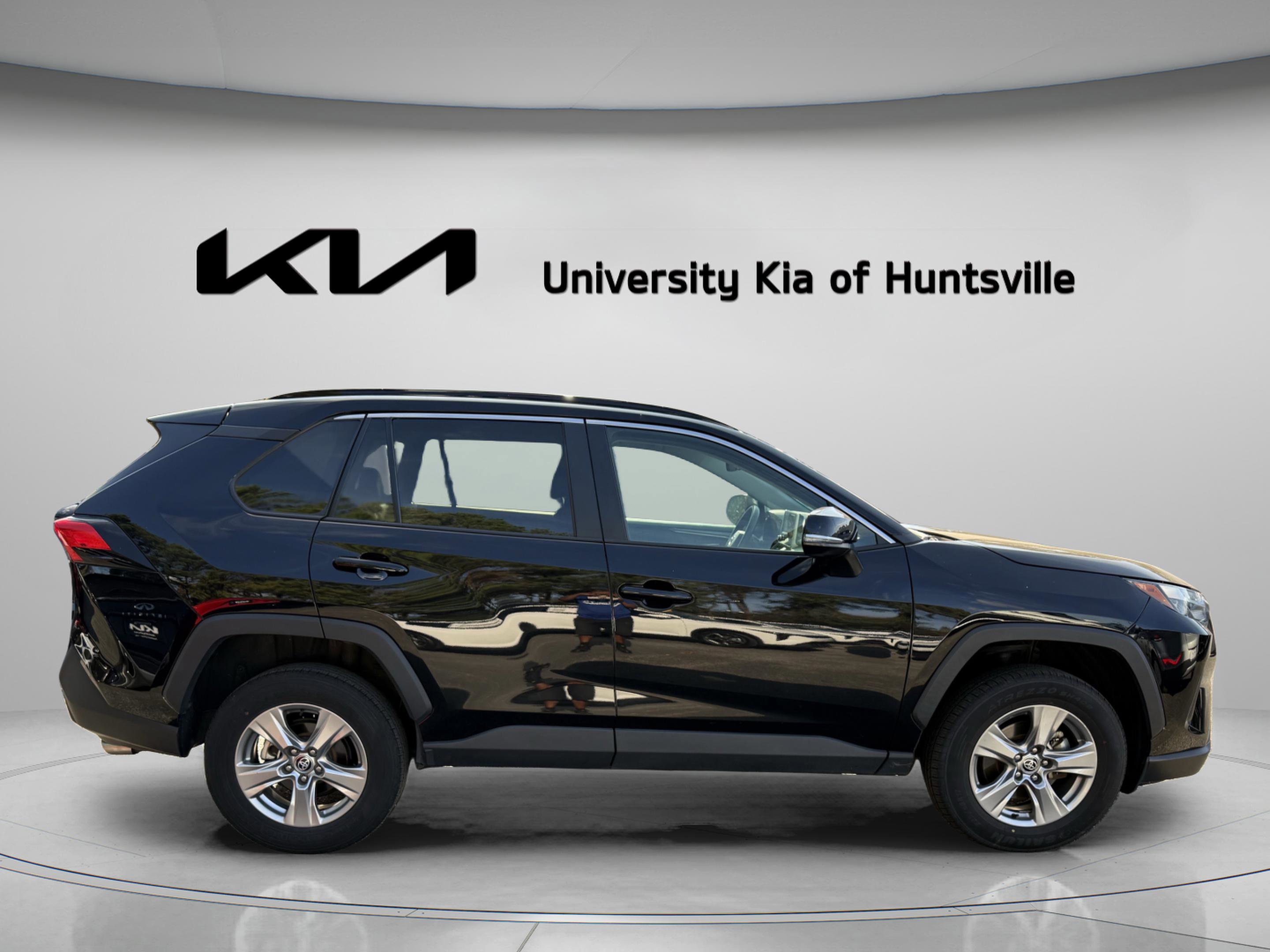 Used 2024 Toyota RAV4 XLE image 8