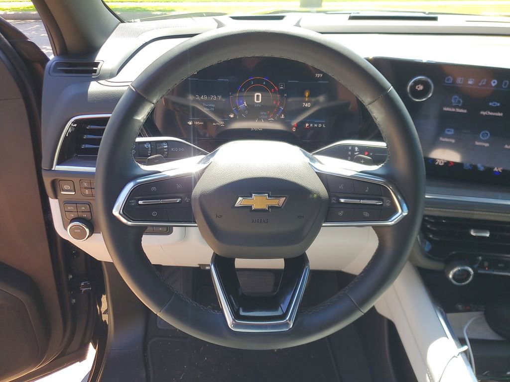 New 2026 Chevrolet Suburban Premier w/ Sun And Tow Package AWD/4WD image 19