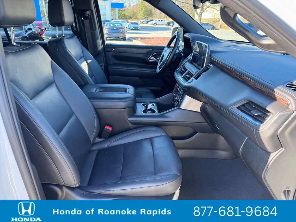 Used 2023 Chevrolet Suburban LT image 31