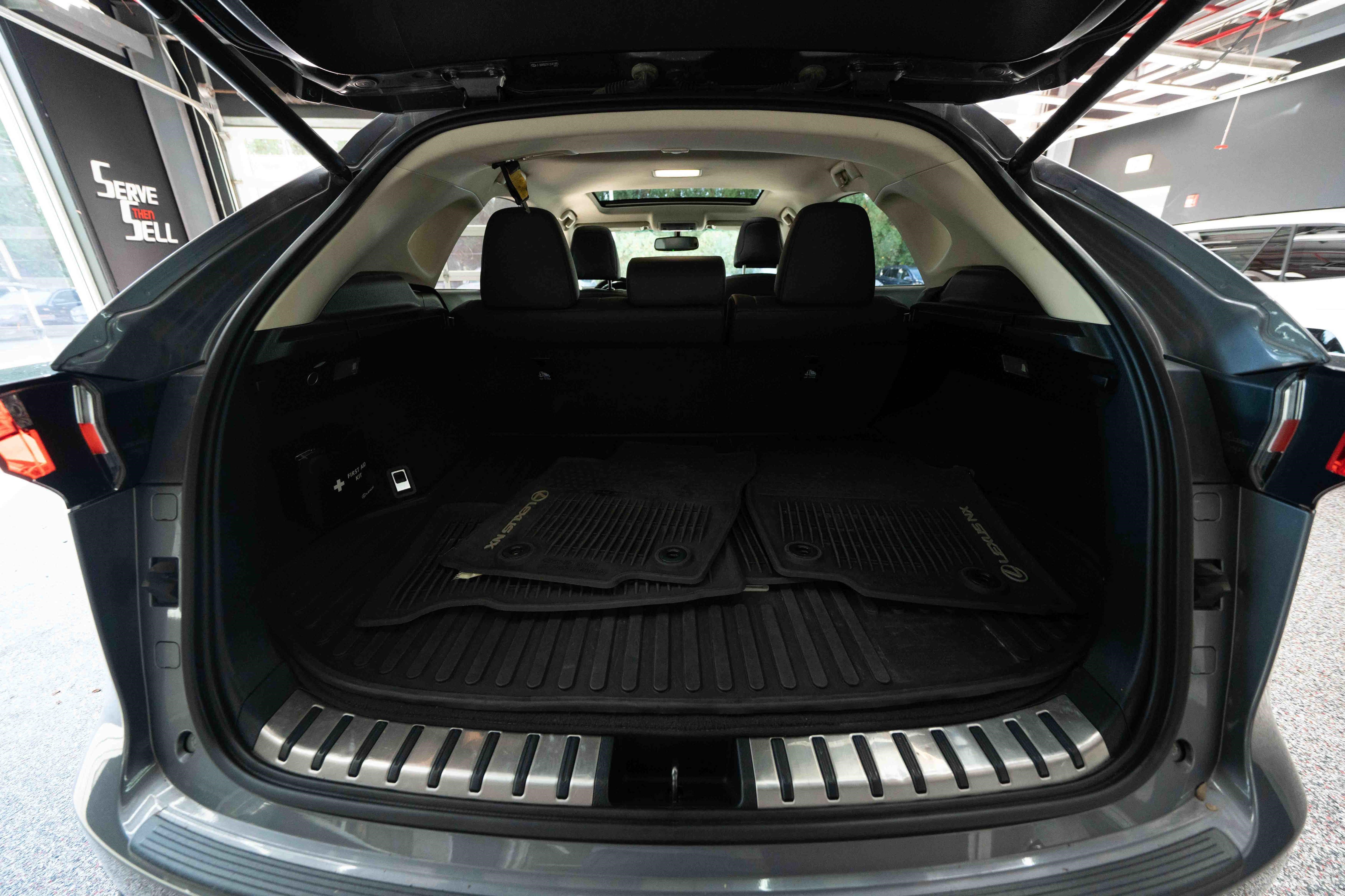 Used 2015 Lexus NX 200t AWD w/ Premium Package image 28