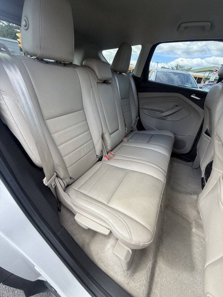 Used 2015 Ford Escape Titanium AWD/4WD image 16