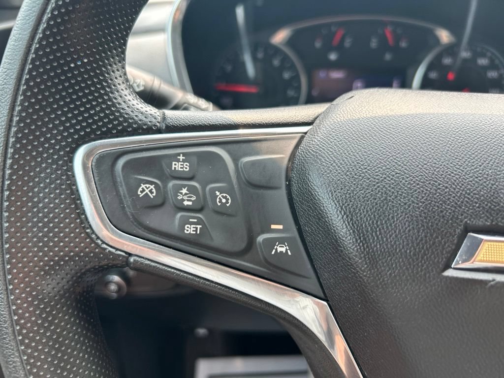 Used 2020 Chevrolet Equinox LT AWD/4WD image 17