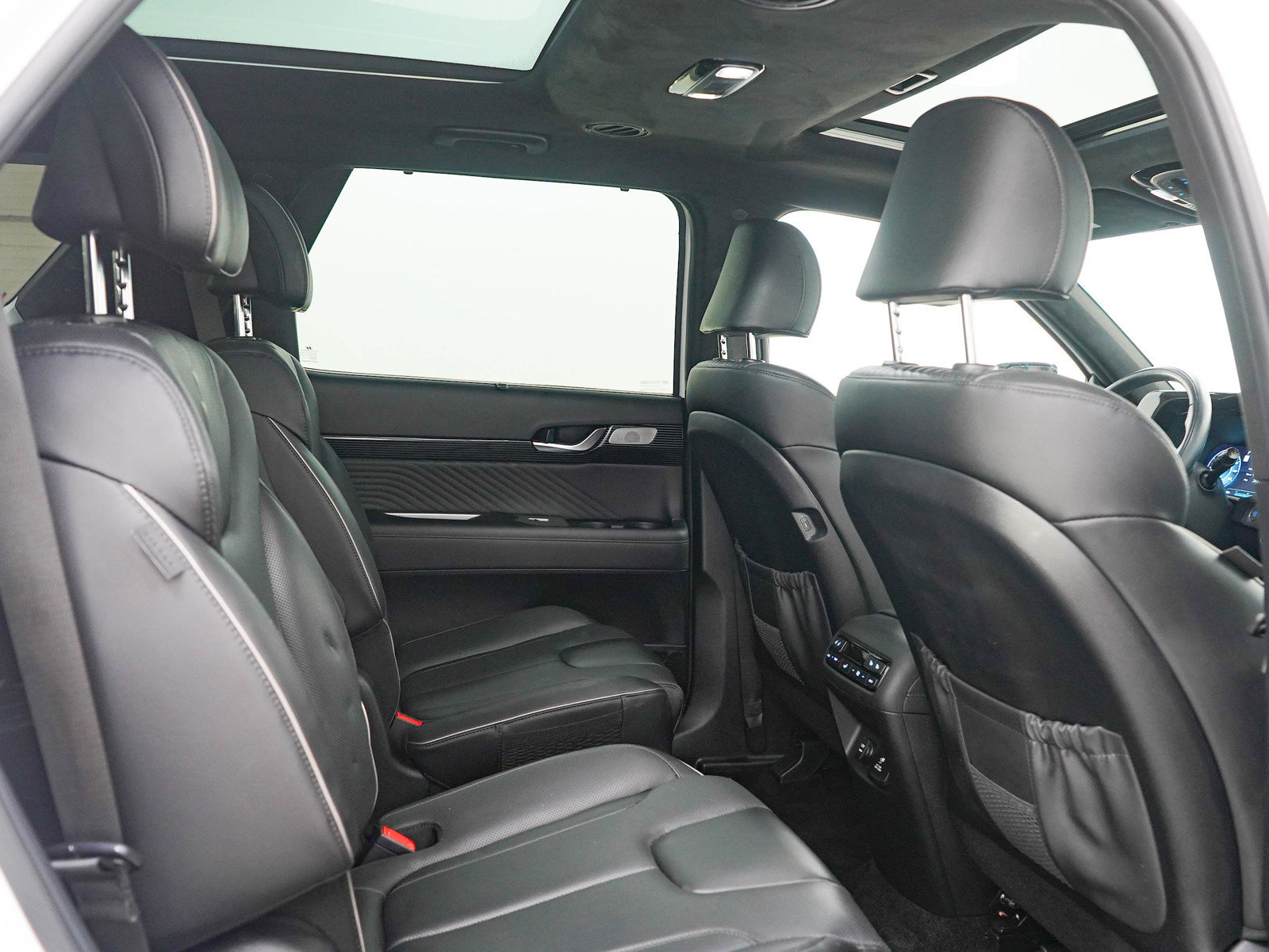 Used 2024 Hyundai Palisade Calligraphy AWD/4WD image 13