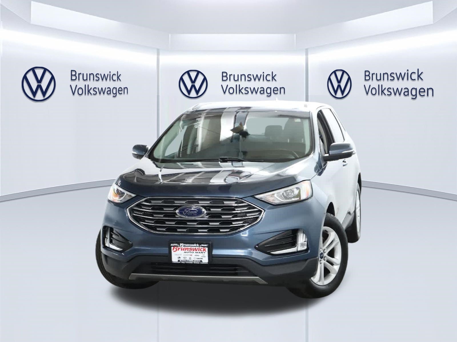Used 2019 Ford Edge SEL w/ Equipment Group 201A AWD/4WD image 3