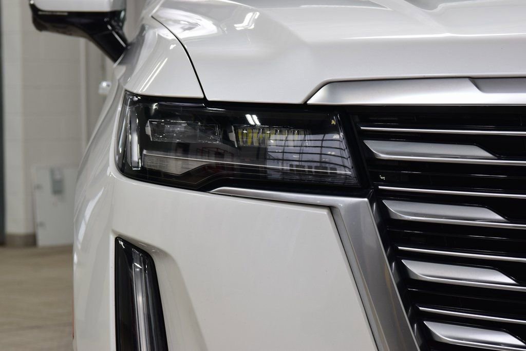 Used 2023 Cadillac Escalade ESV Premium Luxury Platinum w/ Heavy-Duty Trailer Package image 12