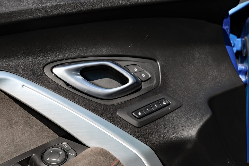 Used 2022 Chevrolet Camaro ZL1 RWD image 48
