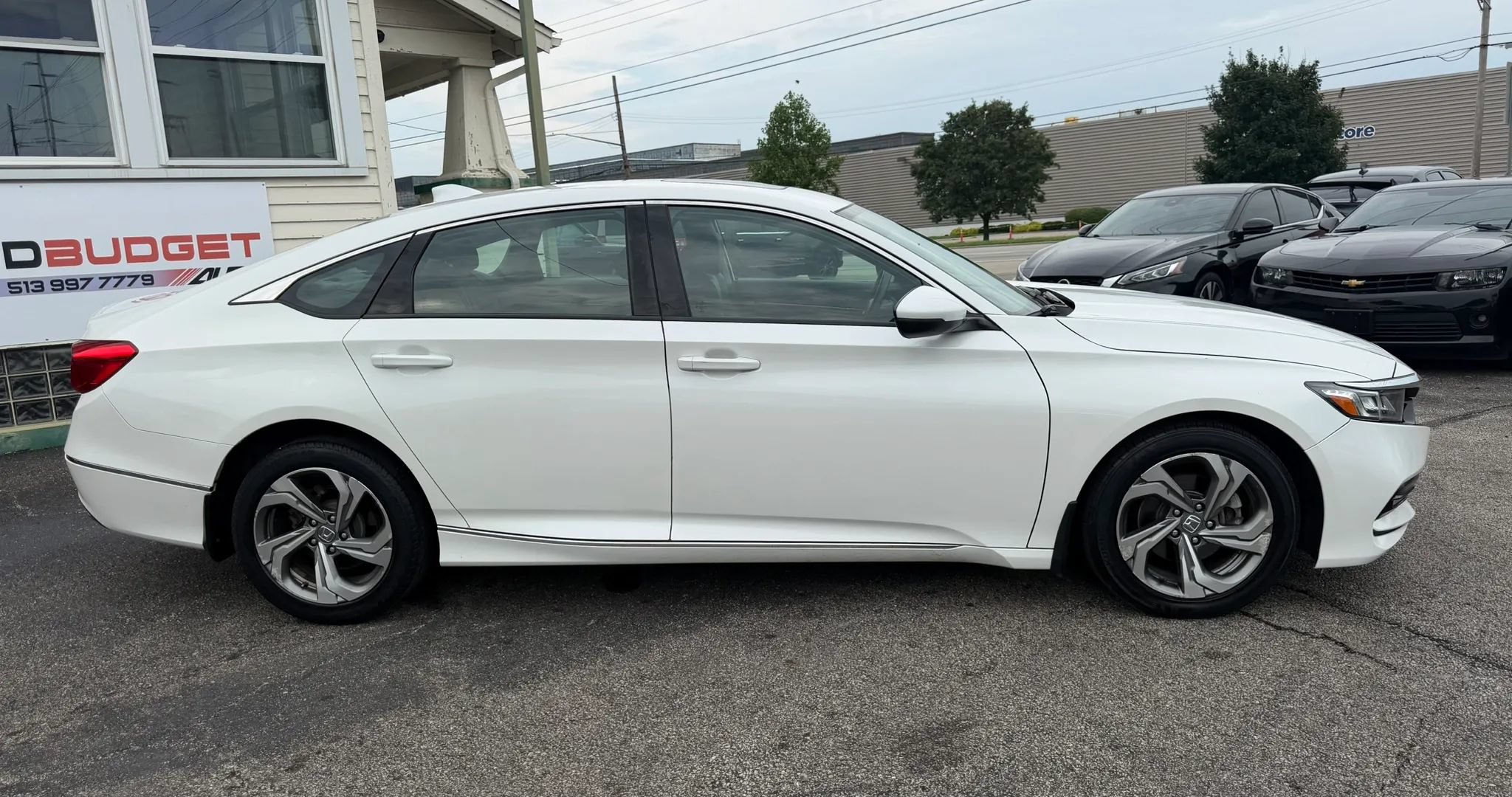 Used 2018 Honda Accord EX-L image 6