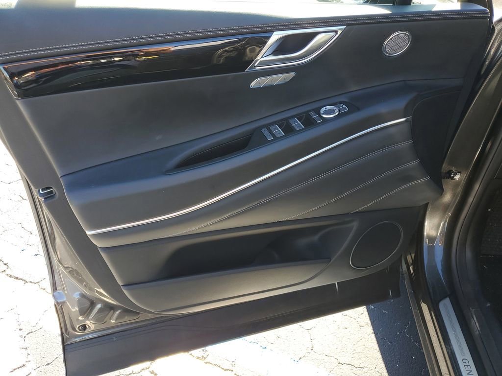 Used 2025 Genesis GV80 2.5T image 25