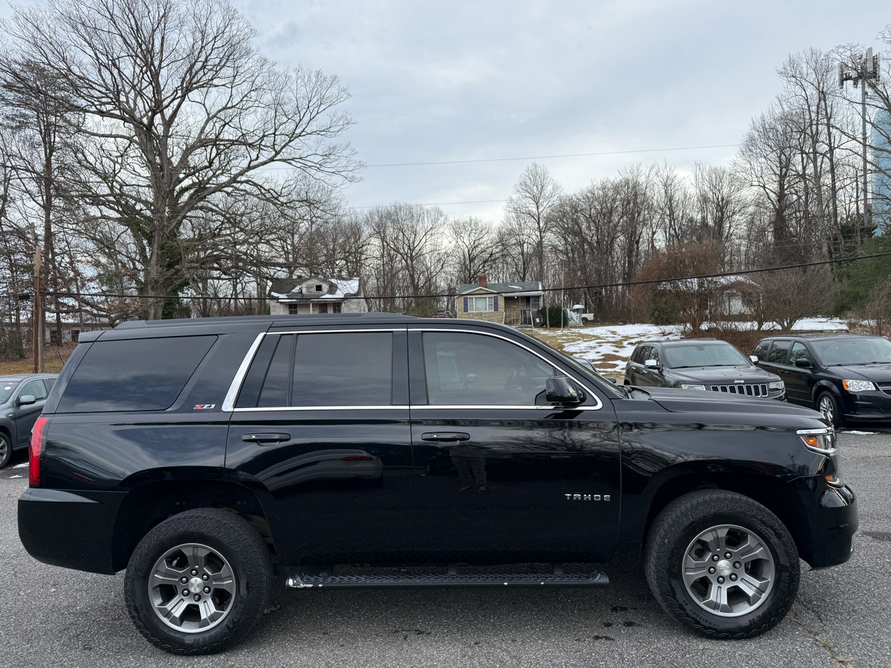 Used 2017 Chevrolet Tahoe LT image 9